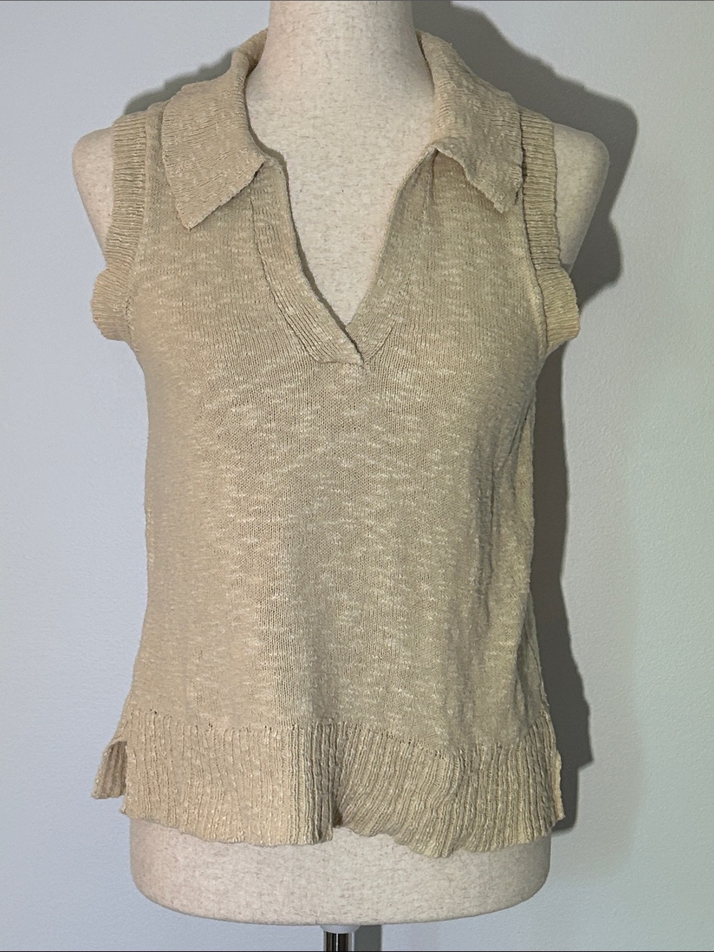 Jamison Beige Sleeveless Collared Knit Top - Neutral